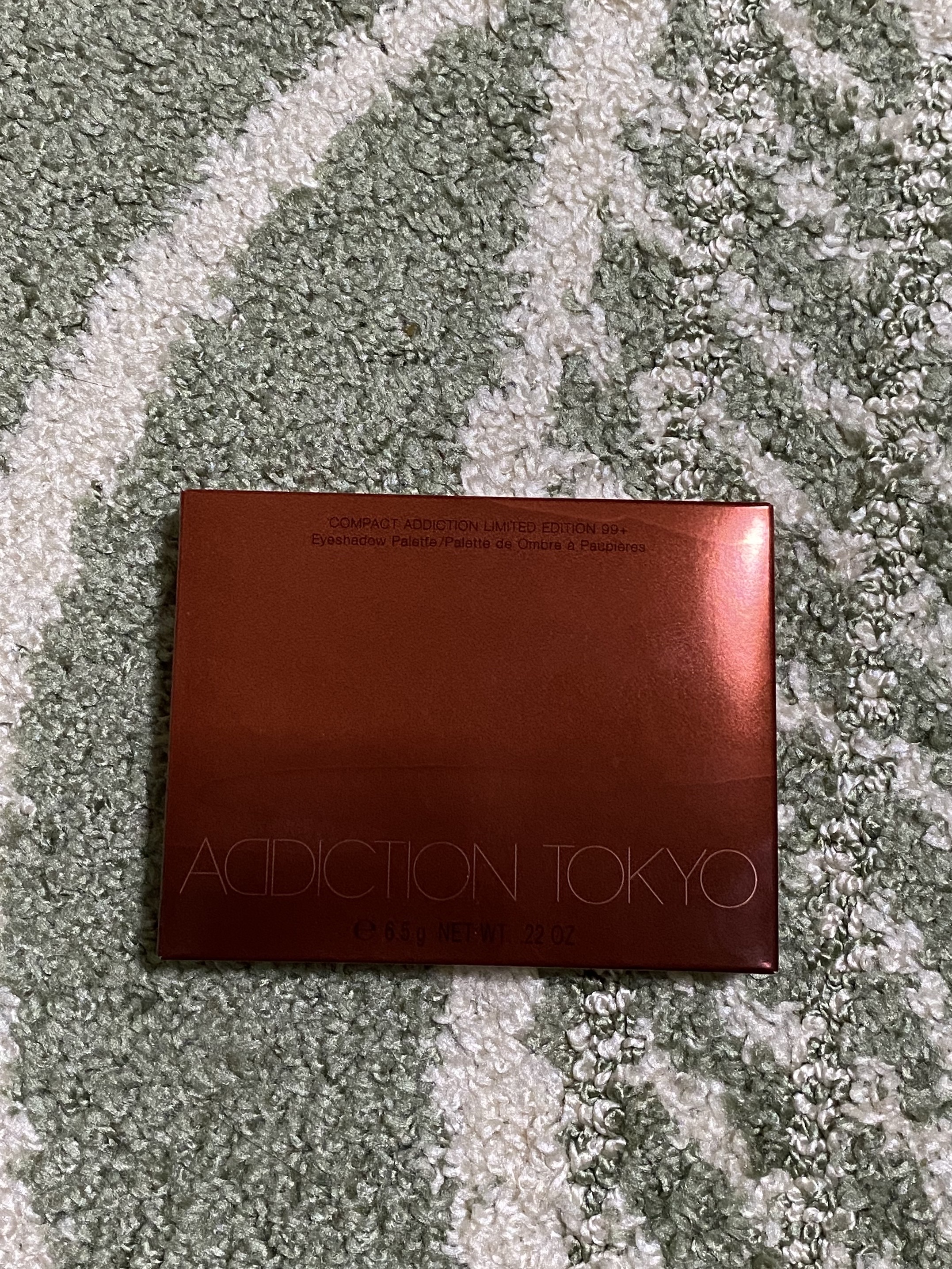 コンパクトアディクション リミテッド エディション 99＋ 01 Delicate Beams/ADDICTION/アイシャドウパレットを使ったクチコミ（3枚目）