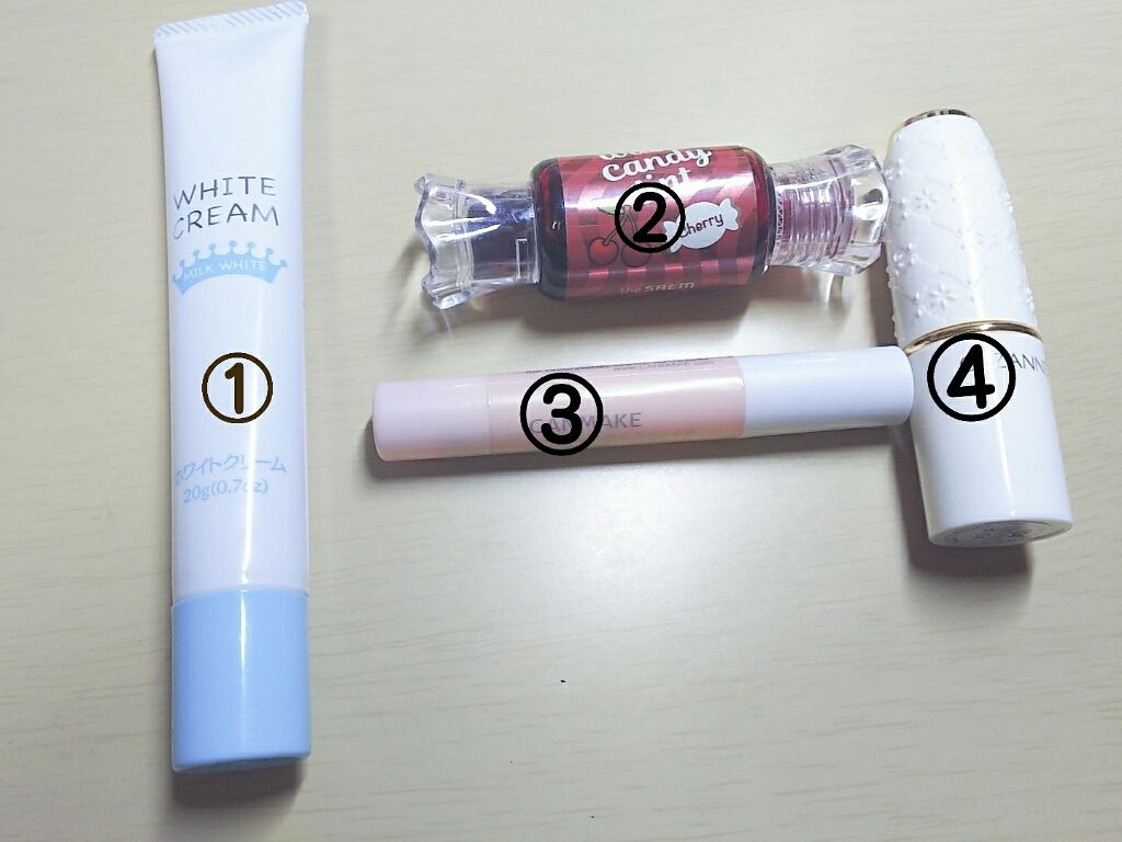 リップコンシーラー モイスト イン/キャンメイク/スティックコンシーラーを使ったクチコミ（2枚目）