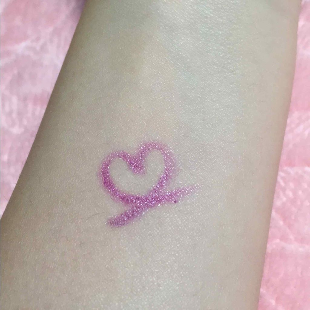 エテュセペンシルアイグリッター/ettusais/ペンシルアイライナーを使ったクチコミ(2枚目)