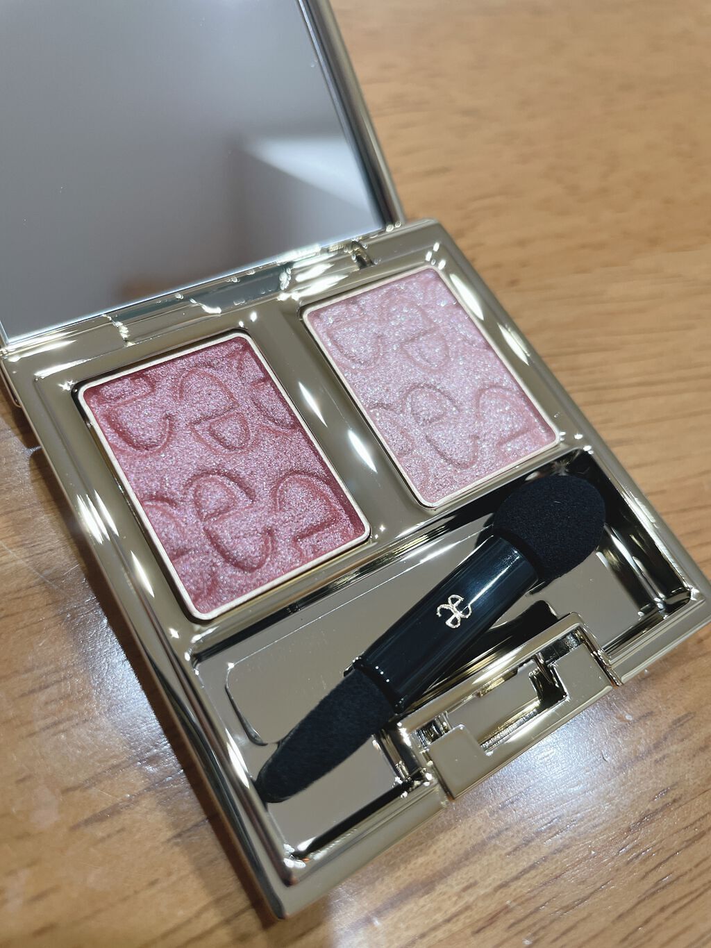 エレガンス アルモニーアイズ 104(限定)/Elégance/アイシャドウパレットを使ったクチコミ（2枚目）