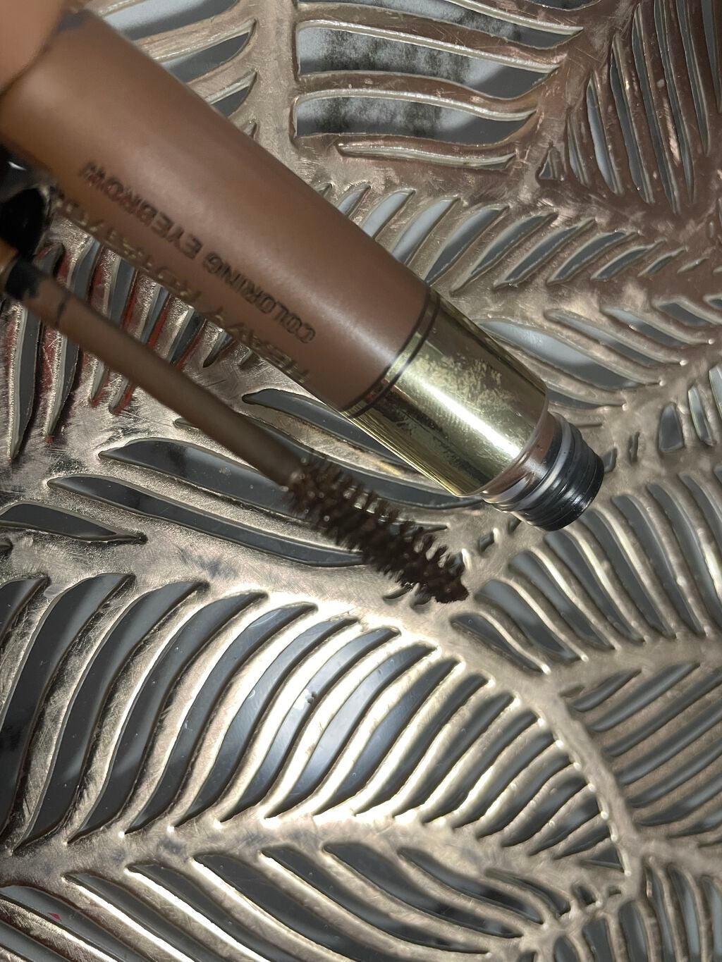 カラーリングアイブロウ/ヘビーローテーション/眉マスカラを使ったクチコミ(2枚目)