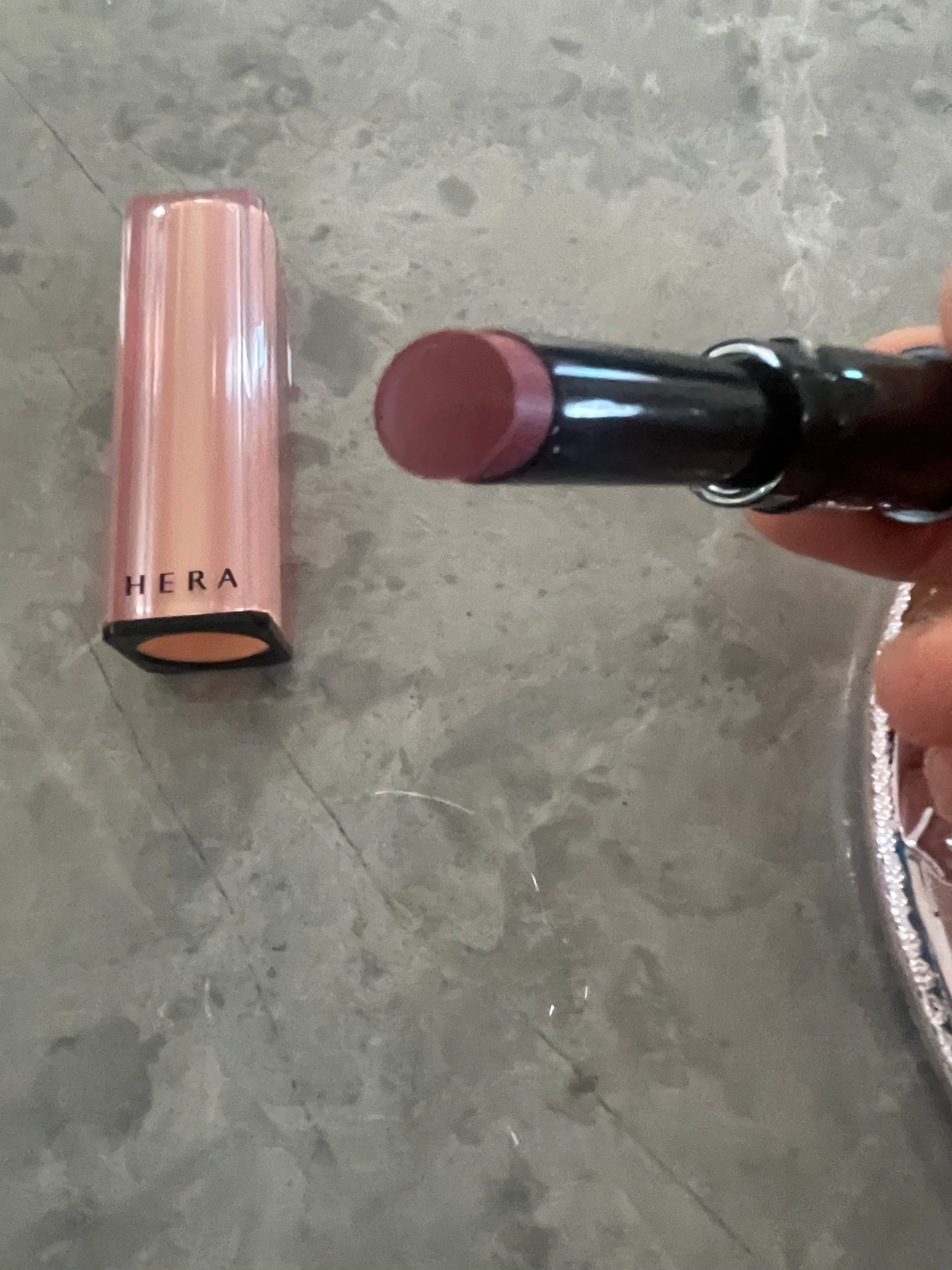 センシュアル ヌードバーム/HERA/リップバームを使ったクチコミ(4枚目)