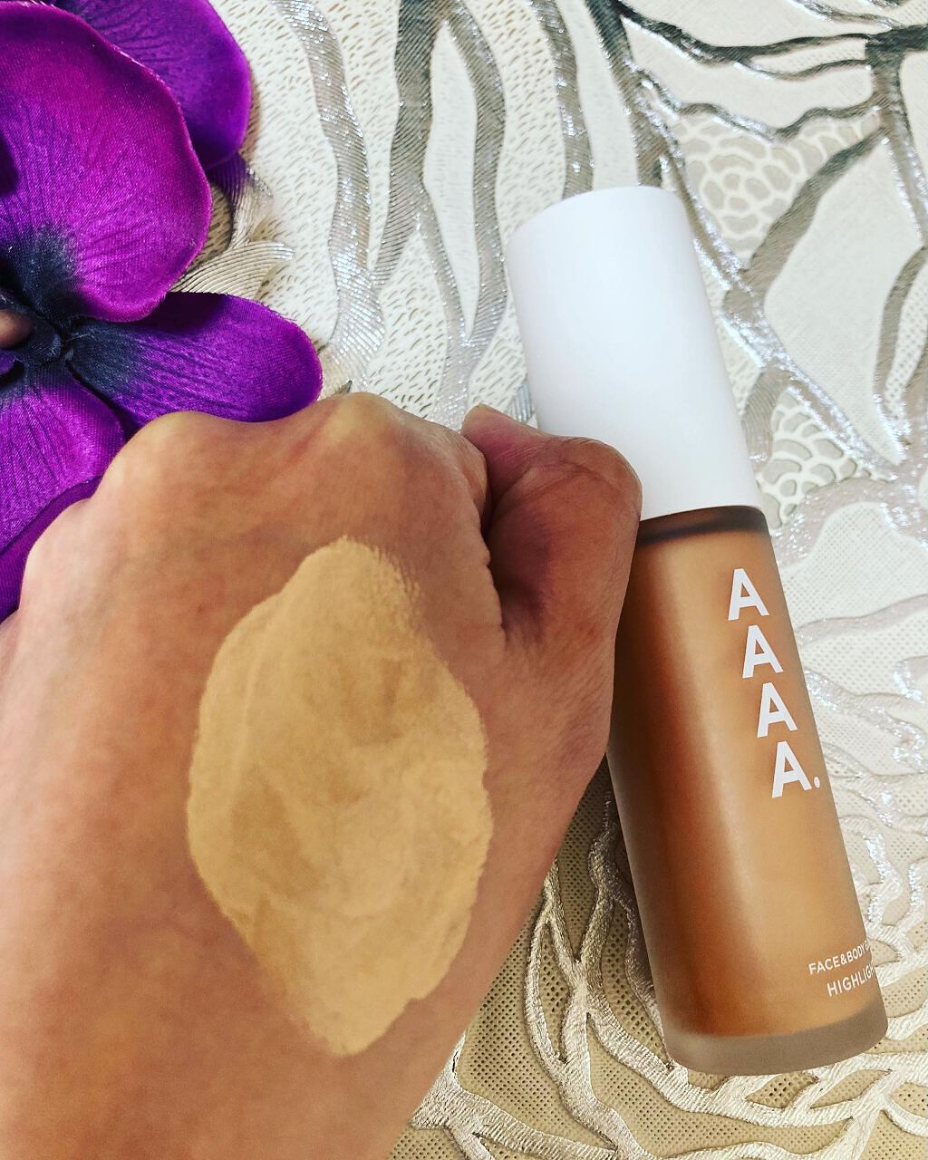 ここちゃん on LIPS 「今日ご紹介するのは株式会社AnelaさんのAAAA.ハイライタ..」(5枚目)