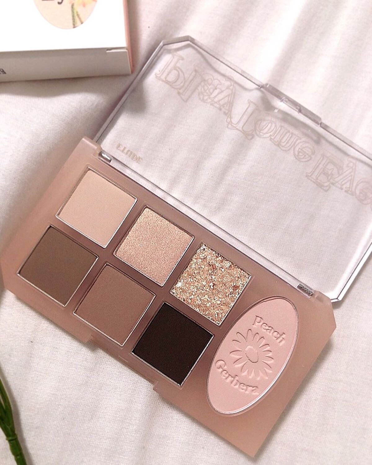 プレイトーンアイパレット/ETUDE/アイシャドウパレットを使ったクチコミ(2枚目)