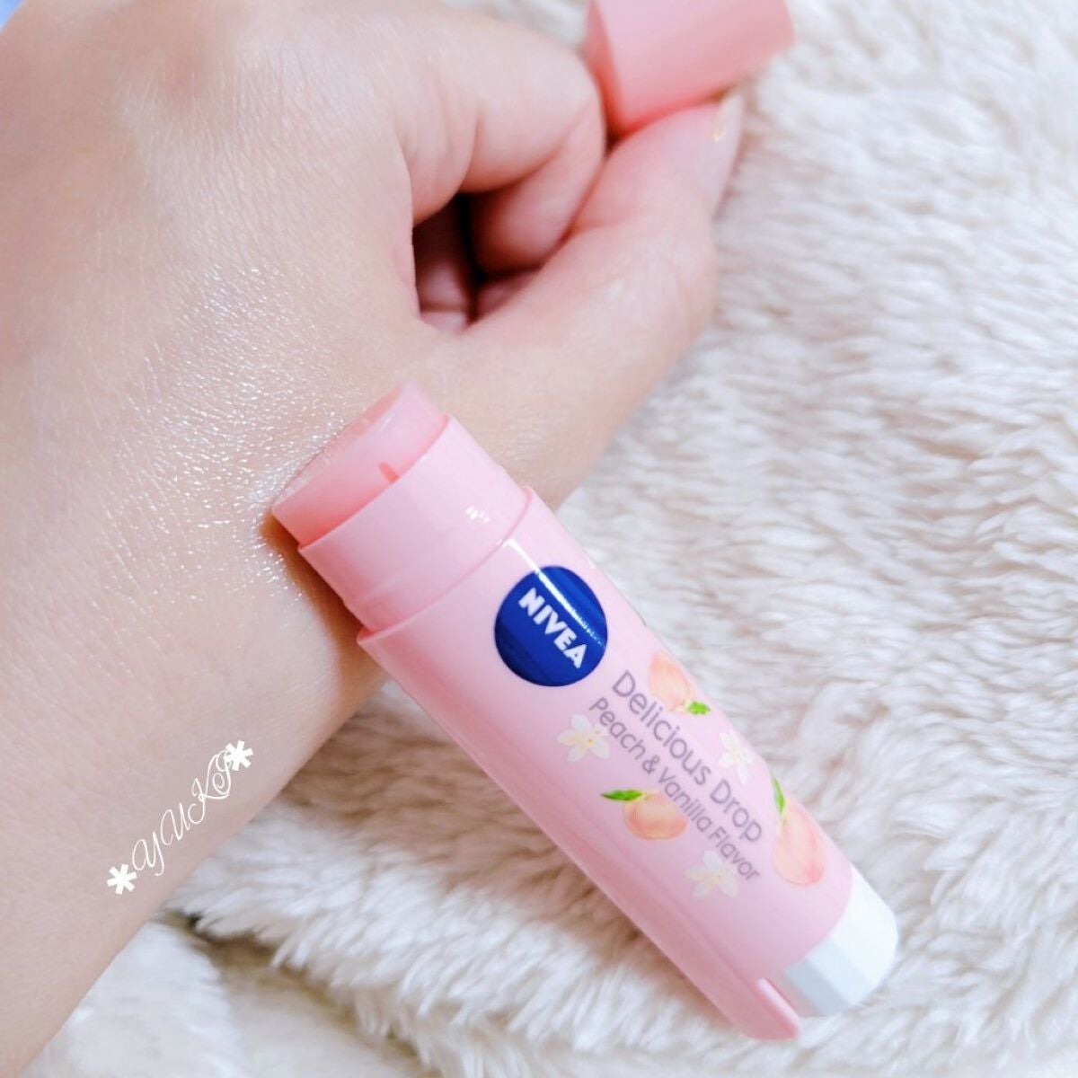 ニベア フレーバーリップ デリシャスドロップ ピーチの香り/ニベア/リップクリームを使ったクチコミ(5枚目)