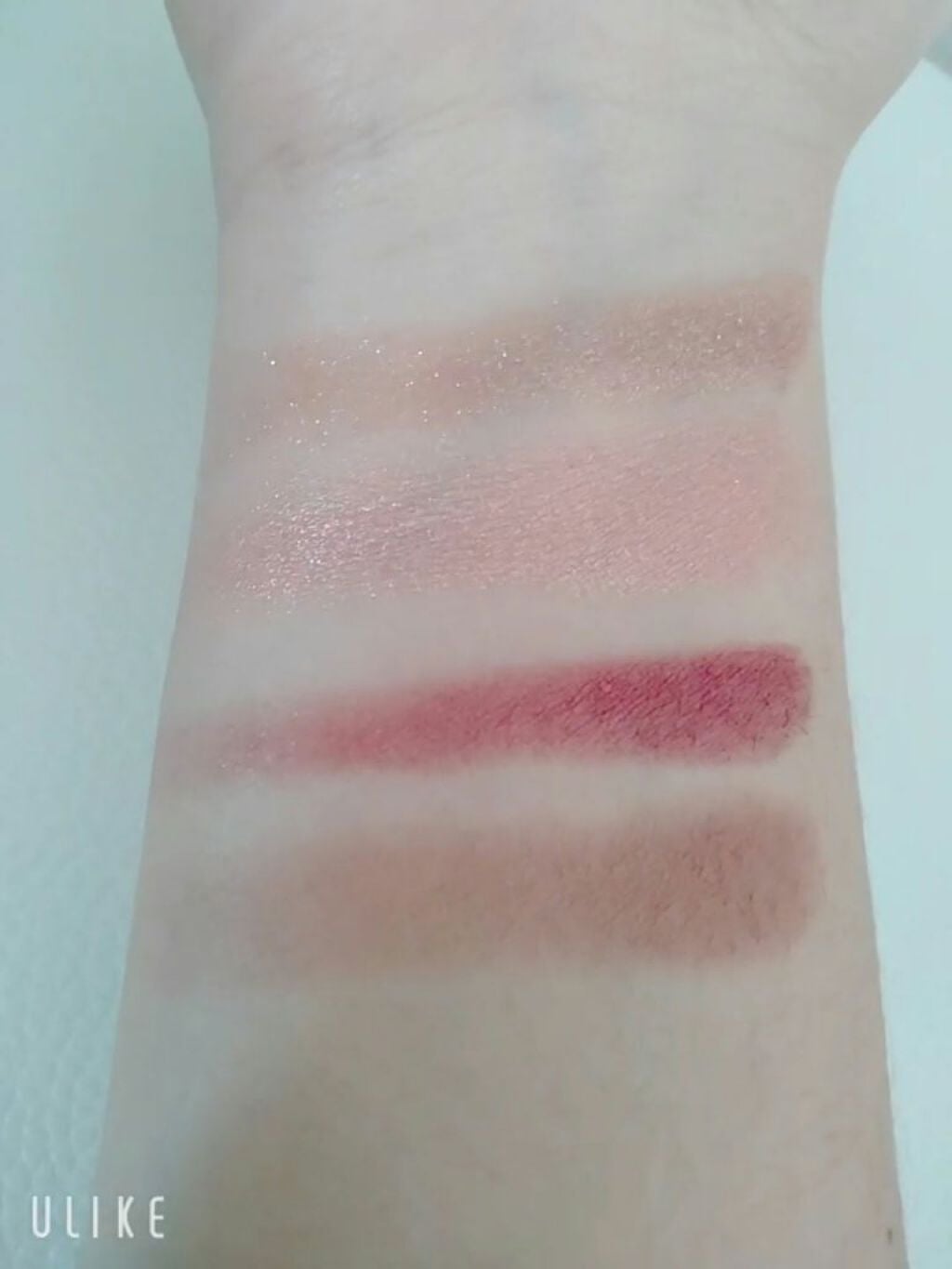 4色アイシャドウパレット/aZTK/アイシャドウパレットを使ったクチコミ(3枚目)