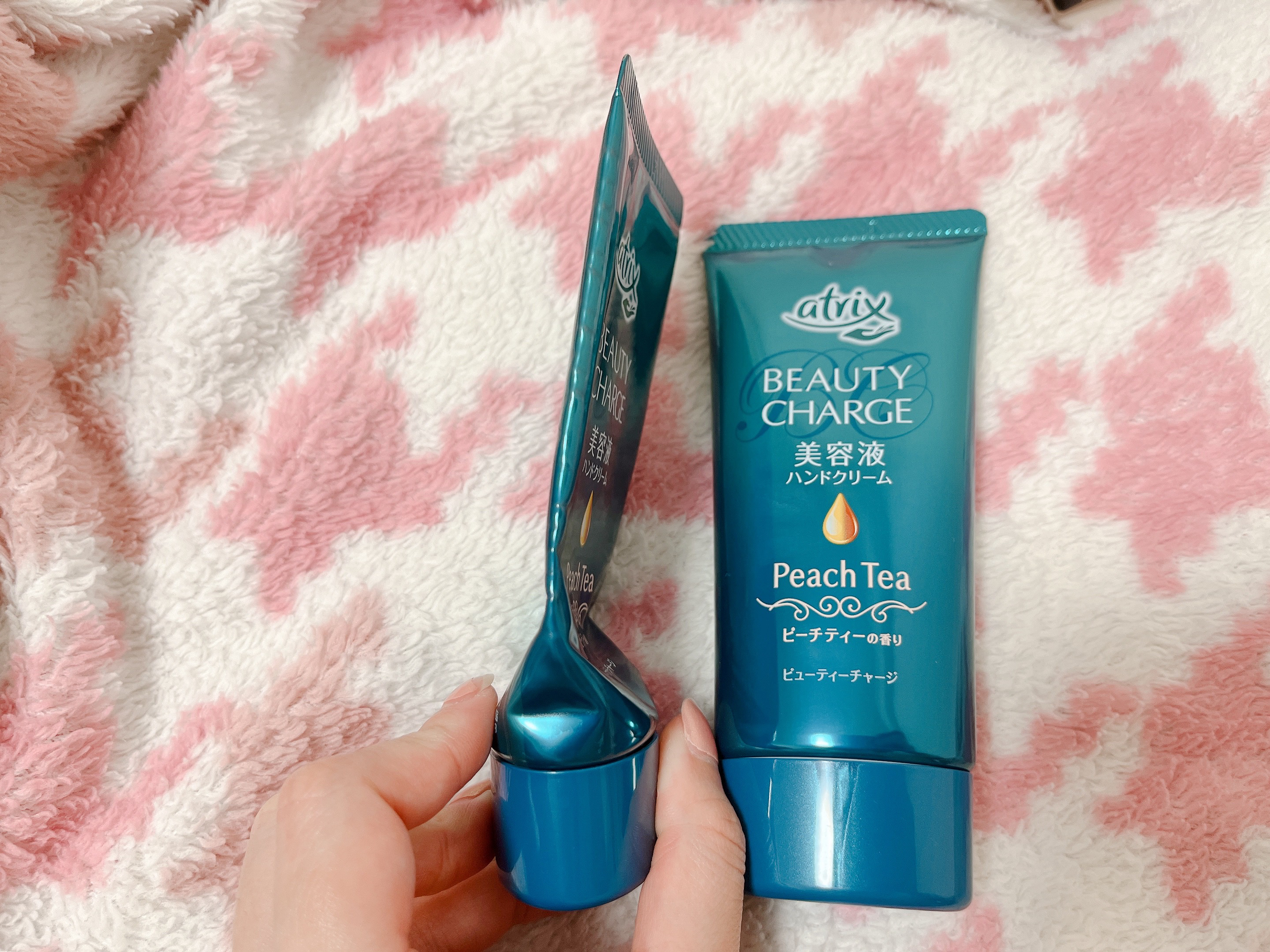 ビューティーチャージ ピーチティーの香り/アトリックス/ハンドクリームを使ったクチコミ（2枚目）