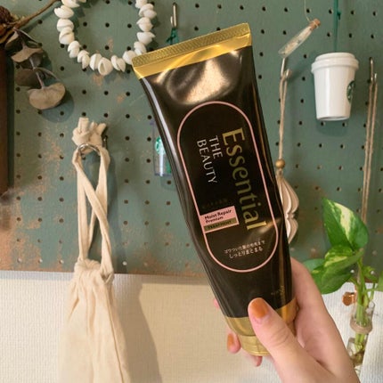 THE BEAUTY 髪のキメ美容プレミアムトリートメント<モイストリペアプレミアム>/エッセンシャル/洗い流すヘアトリートメントを使ったクチコミ(2枚目)