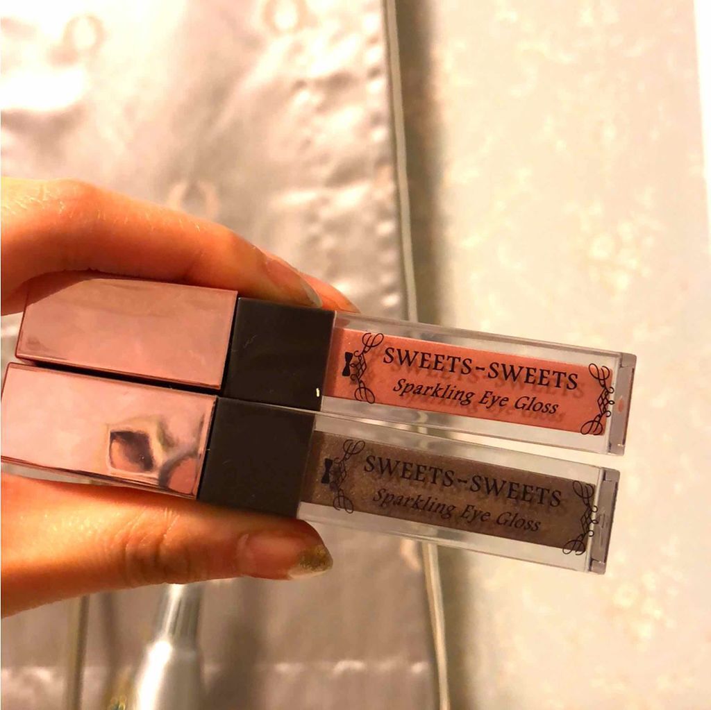 スパークリングアイグロス/スウィーツ スウィーツ/リキッドアイシャドウを使ったクチコミ（1枚目）