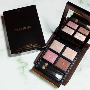 アイ カラー クォード/TOM FORD BEAUTY/パウダーアイシャドウを使ったクチコミ（1枚目）