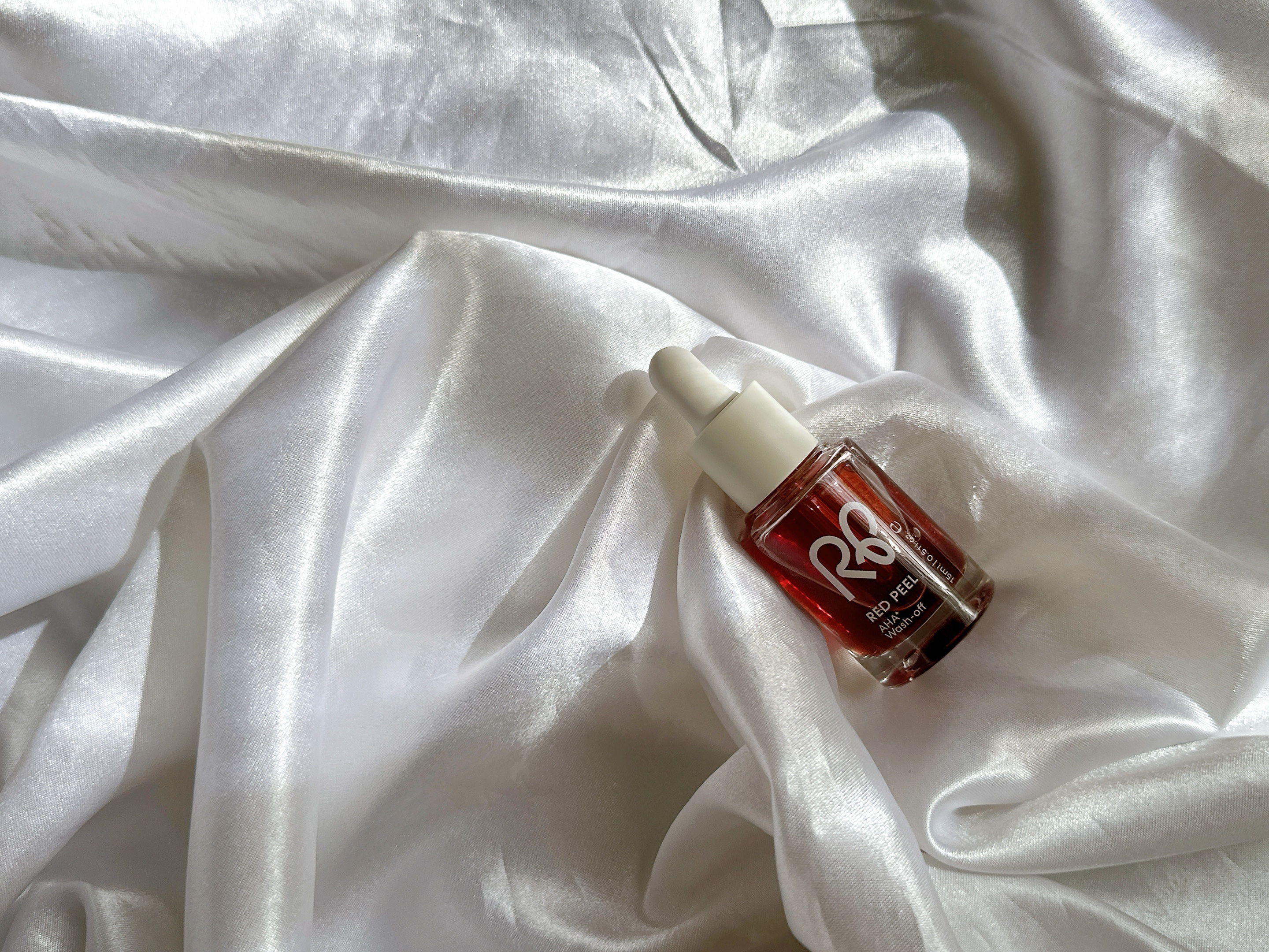 mgb skin レッドピールのクチコミ「✔︎ レッドピール
⁡
☑ 肌がごわついてスキンケアが馴染みにくくなっている方
☑ 乾燥による.....」（1枚目）