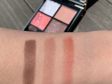 シグニチャー カラー アイズ/SUQQU/アイシャドウパレットを使ったクチコミ(4枚目)