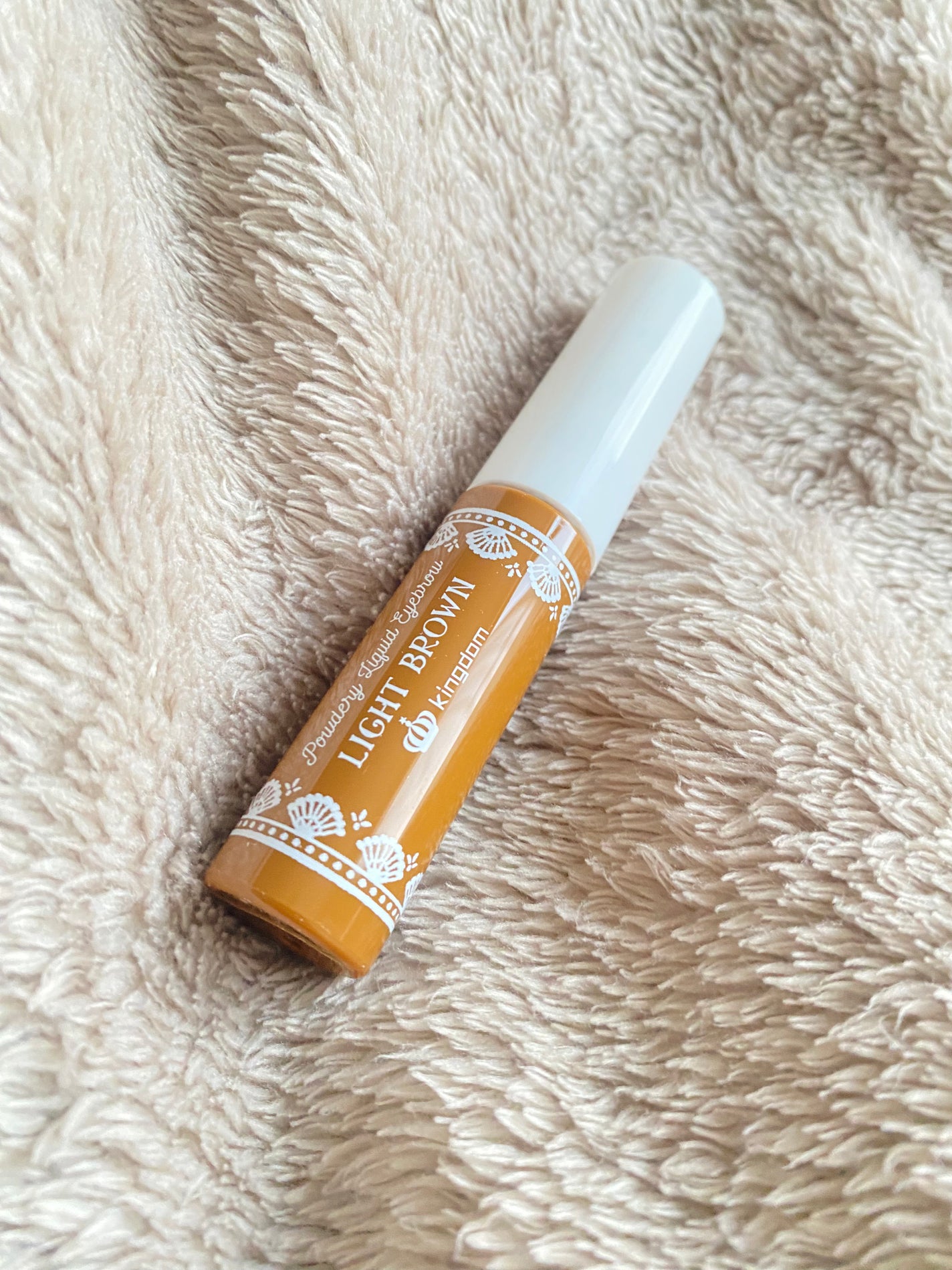 パウダリーリキッドアイブロウ/キングダム/リキッドアイブロウを使ったクチコミ(1枚目)