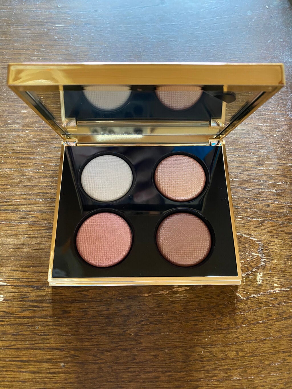 ピンク グロウ リュクス アイシャドウ パレット/BOBBI BROWN/アイシャドウパレットを使ったクチコミ(2枚目)