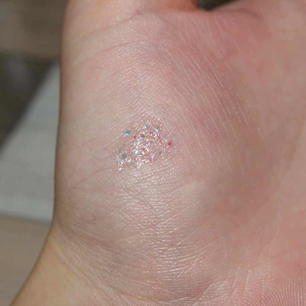 グリッターライナー/b idol/グリッターを使ったクチコミ（2枚目）