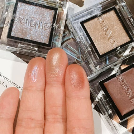 アディクション ザ アイシャドウ スパークル/ADDICTION/単色アイシャドウを使ったクチコミ(5枚目)