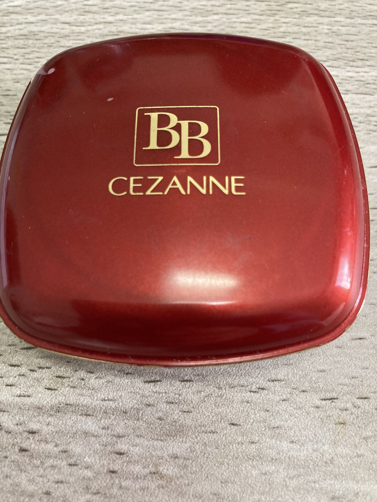 エッセンスBBパクト 20 自然なオークル系(詰替)/CEZANNE/BBクリームを使ったクチコミ（1枚目）