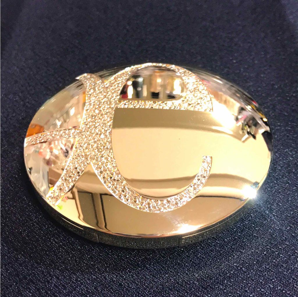 ラ プードル オートニュアンス/Elégance/プレストパウダーを使ったクチコミ（1枚目）