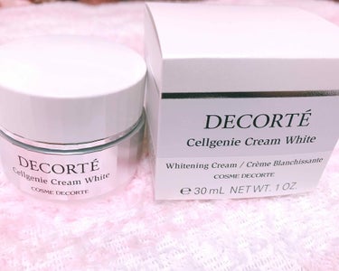 DECORTÉ セルジェニー クリーム ホワイトのクチコミ「
最近買った商品⭐︎"

                       コスメデコルテ
   .....」（1枚目）