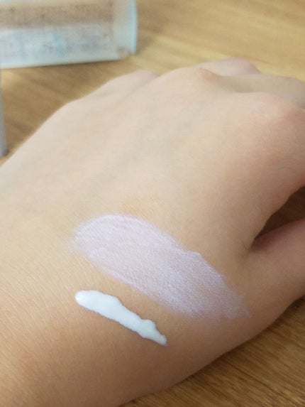 UVウルトラフィットベースN/CEZANNE/化粧下地を使ったクチコミ(3枚目)