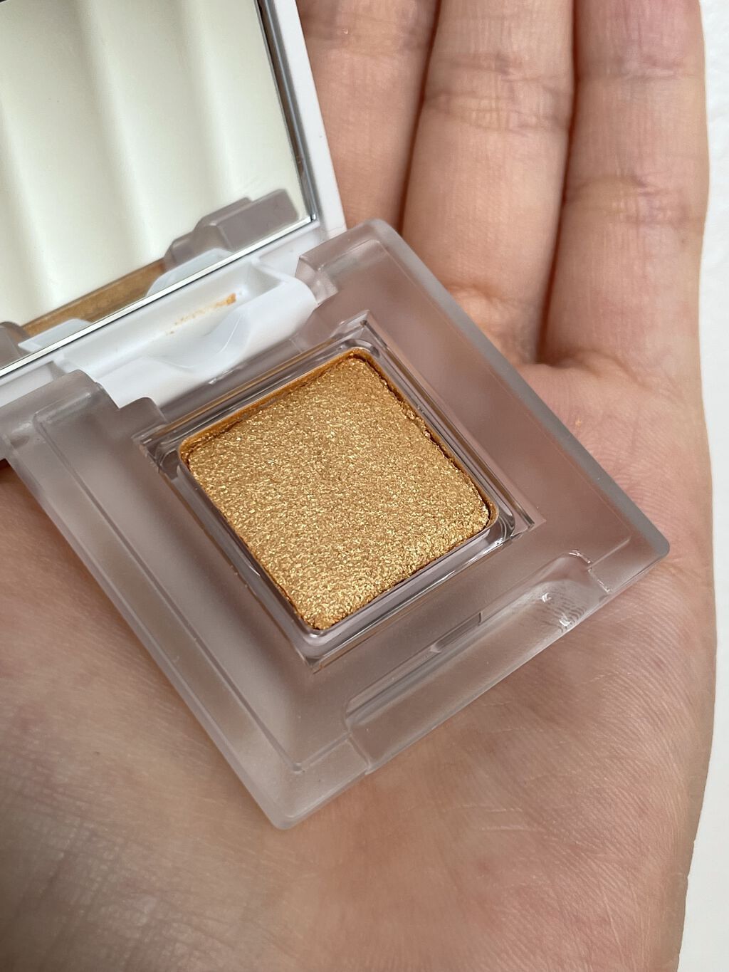 アイカラー プレイフル YE01