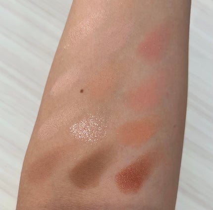 目元チュートリアルアイパレット/Colorgram/アイシャドウパレットを使ったクチコミ(4枚目)