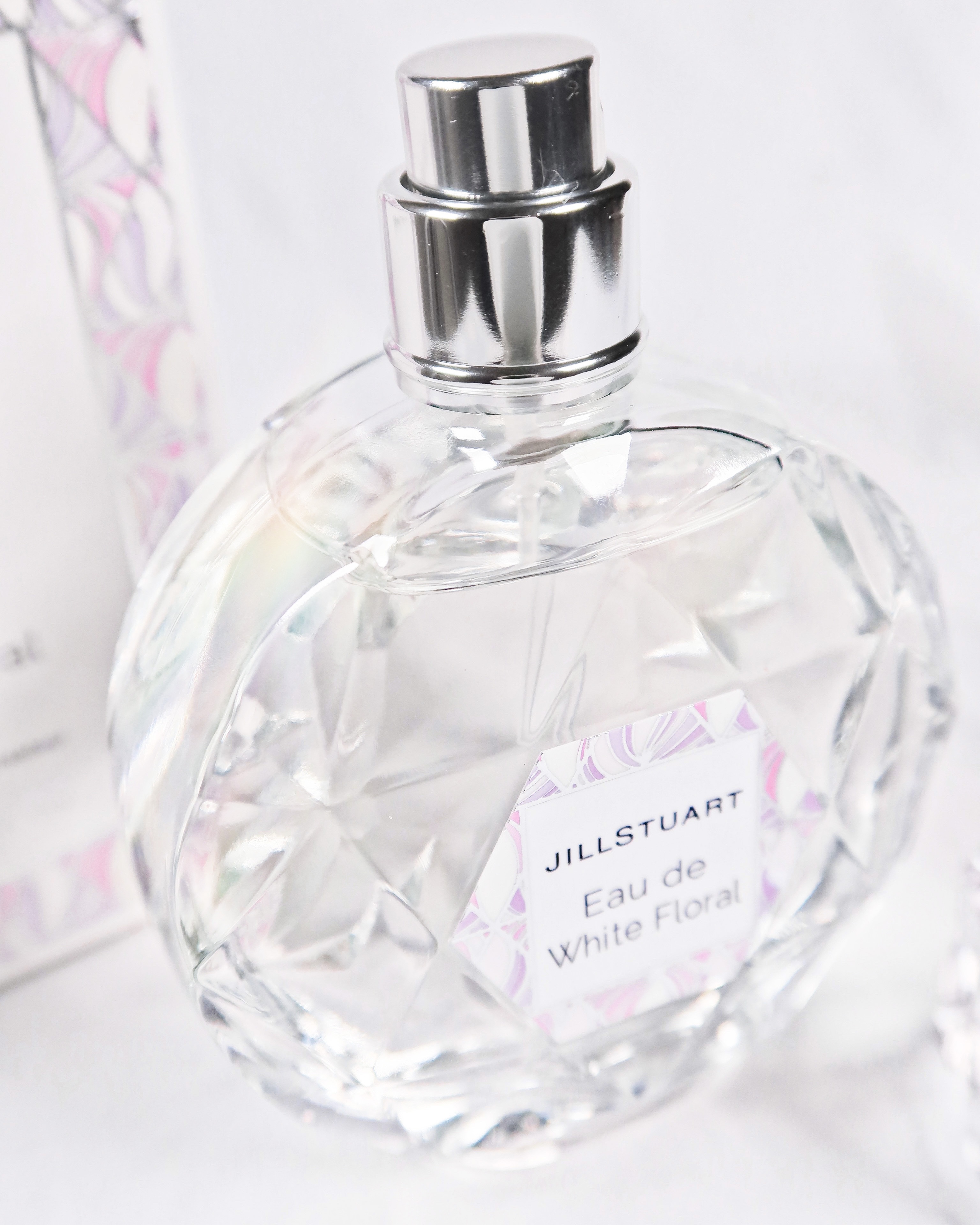 ジルスチュアート オード ホワイトフローラル/JILL STUART/香水(レディース)を使ったクチコミ（3枚目）