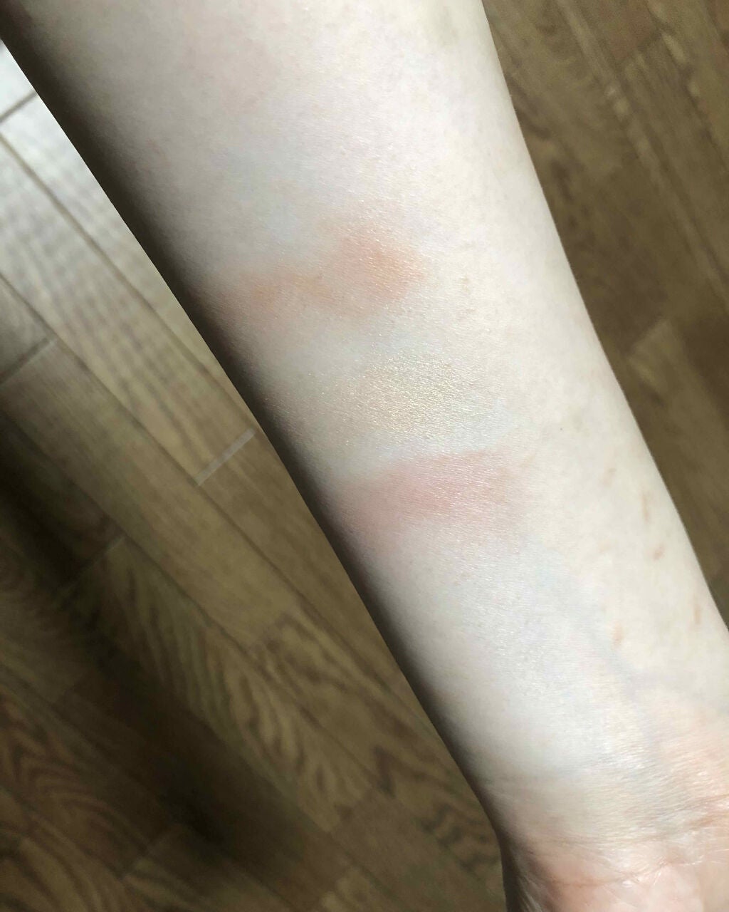 ボンジュール トーキョー フェイス アンド チーク パレット/ローラ メルシエ/パウダーチークを使ったクチコミ(2枚目)