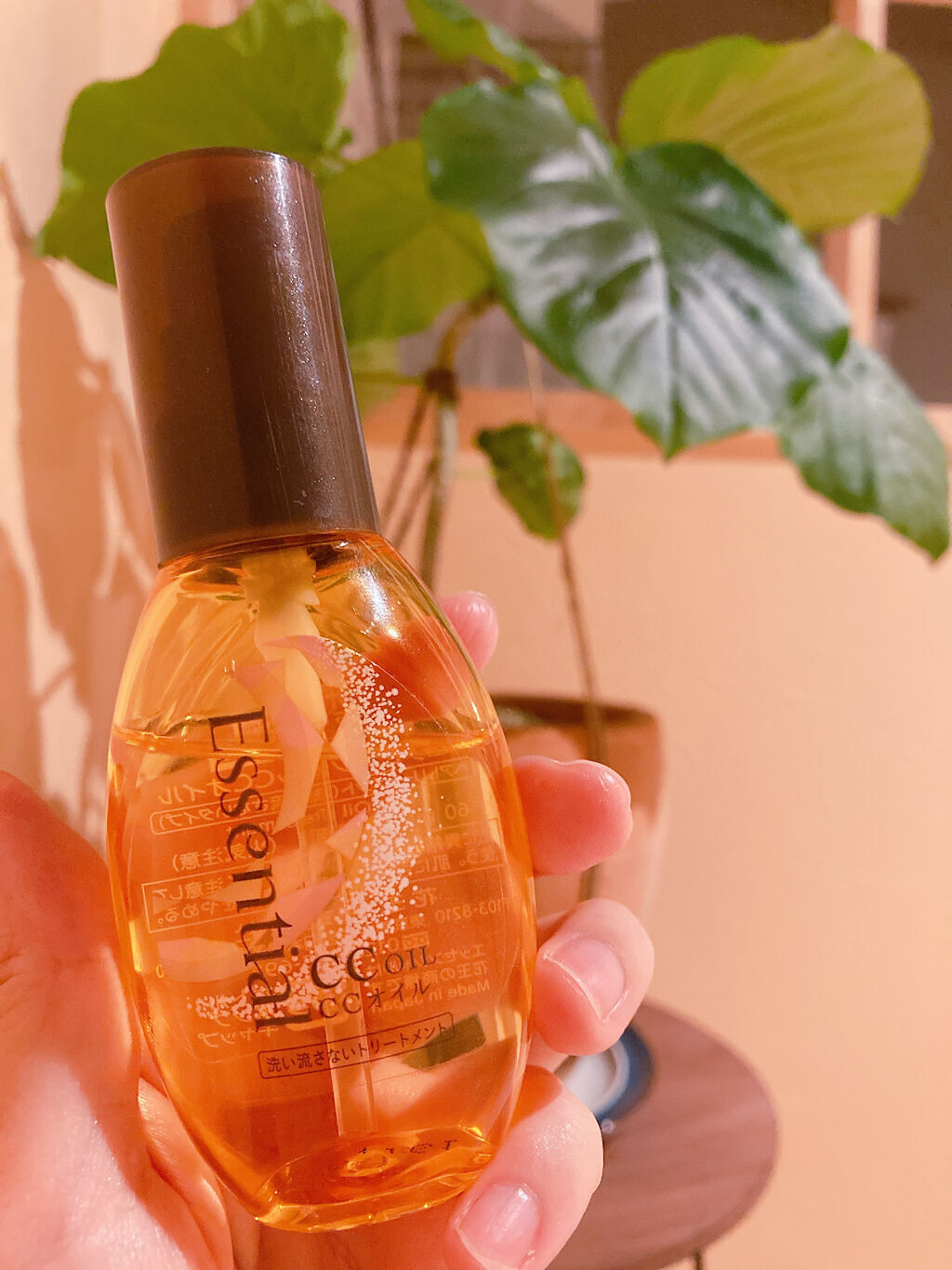 CCオイル/エッセンシャル/ヘアオイルを使ったクチコミ（2枚目）