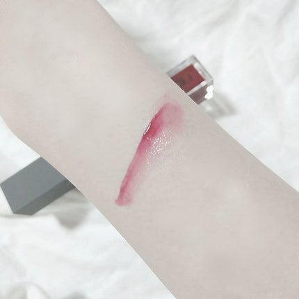 シマリング リップジャム/THREE/リップグロスを使ったクチコミ(2枚目)