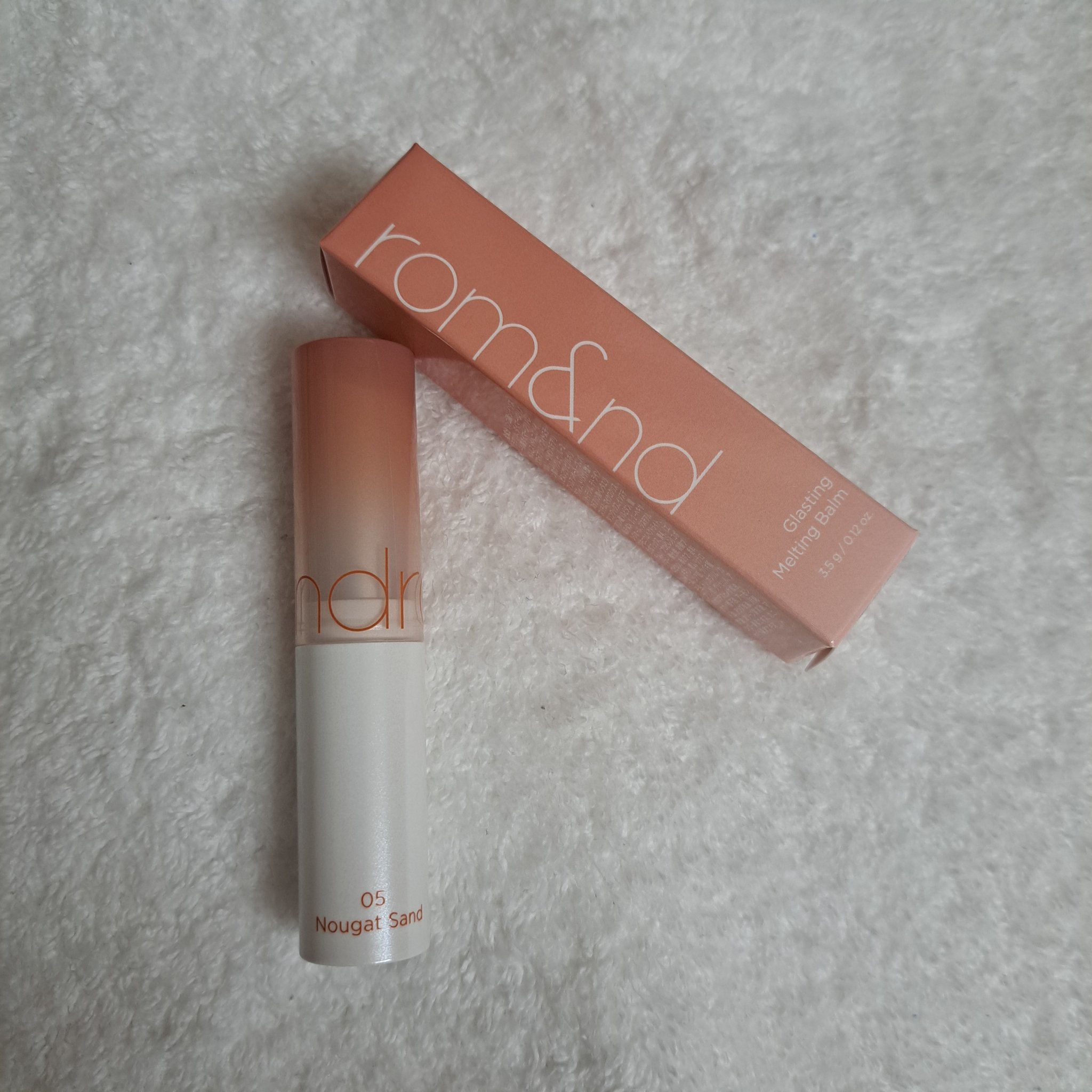 グラスティングメルティングバーム/rom&nd/リップバームを使ったクチコミ（1枚目）