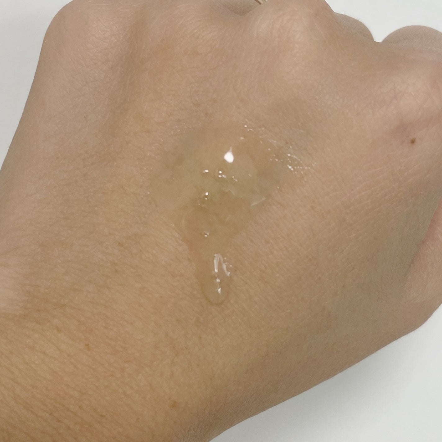 エクソソームシカセラム/MEDICUBE/美容液を使ったクチコミ(4枚目)