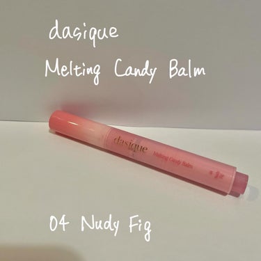 dasique メルティングキャンディーバーム
04 Nudy Fig
¥1,584

デイジークから発売されて話題になったつやつやリップバームです💄

おしりをカチカチと押すとリップが出てくる仕組みで