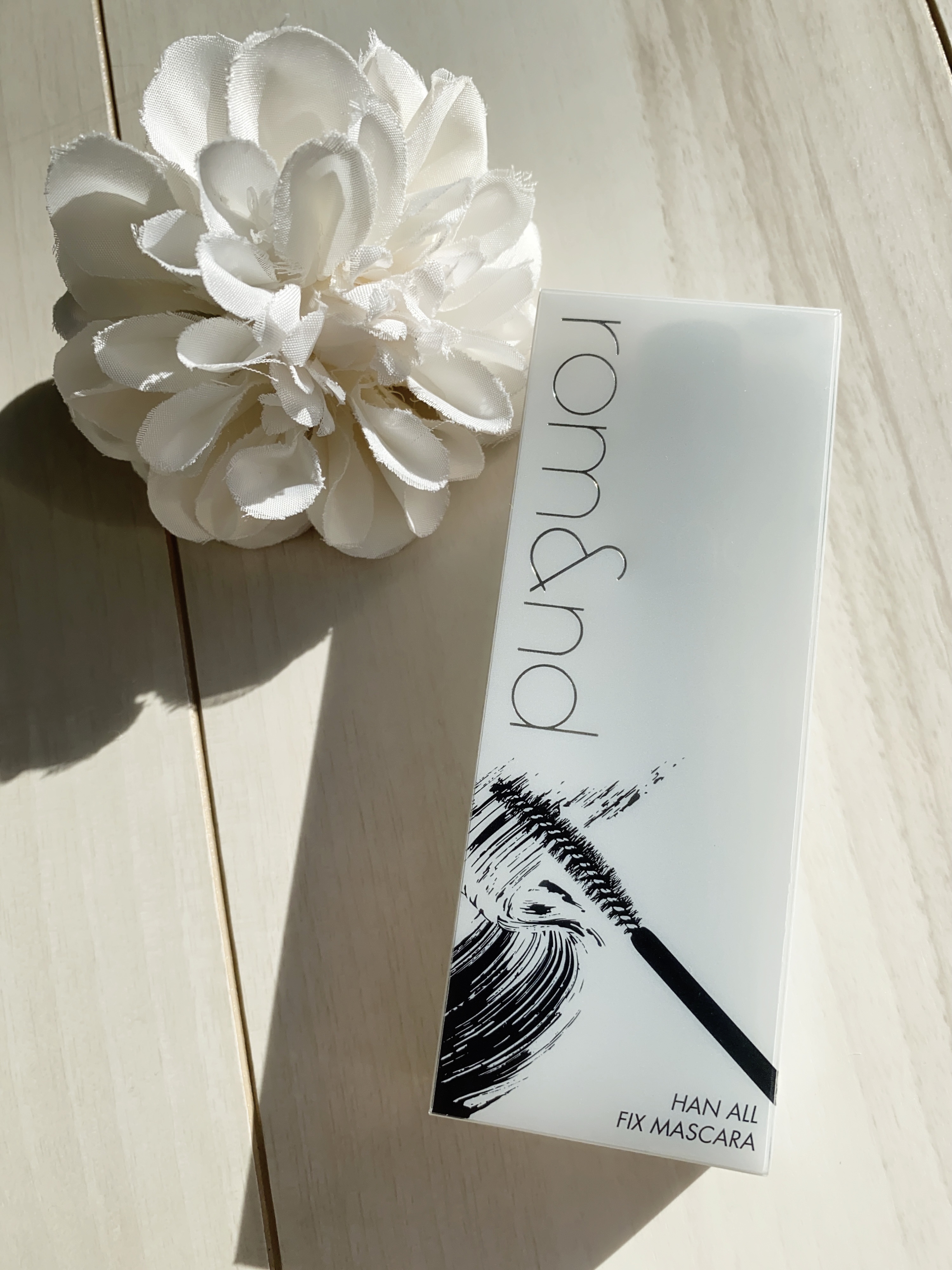 ハンオールフィックスマスカラ L01 ロングブラック(LONG BLACK)/rom&nd/マスカラを使ったクチコミ（3枚目）