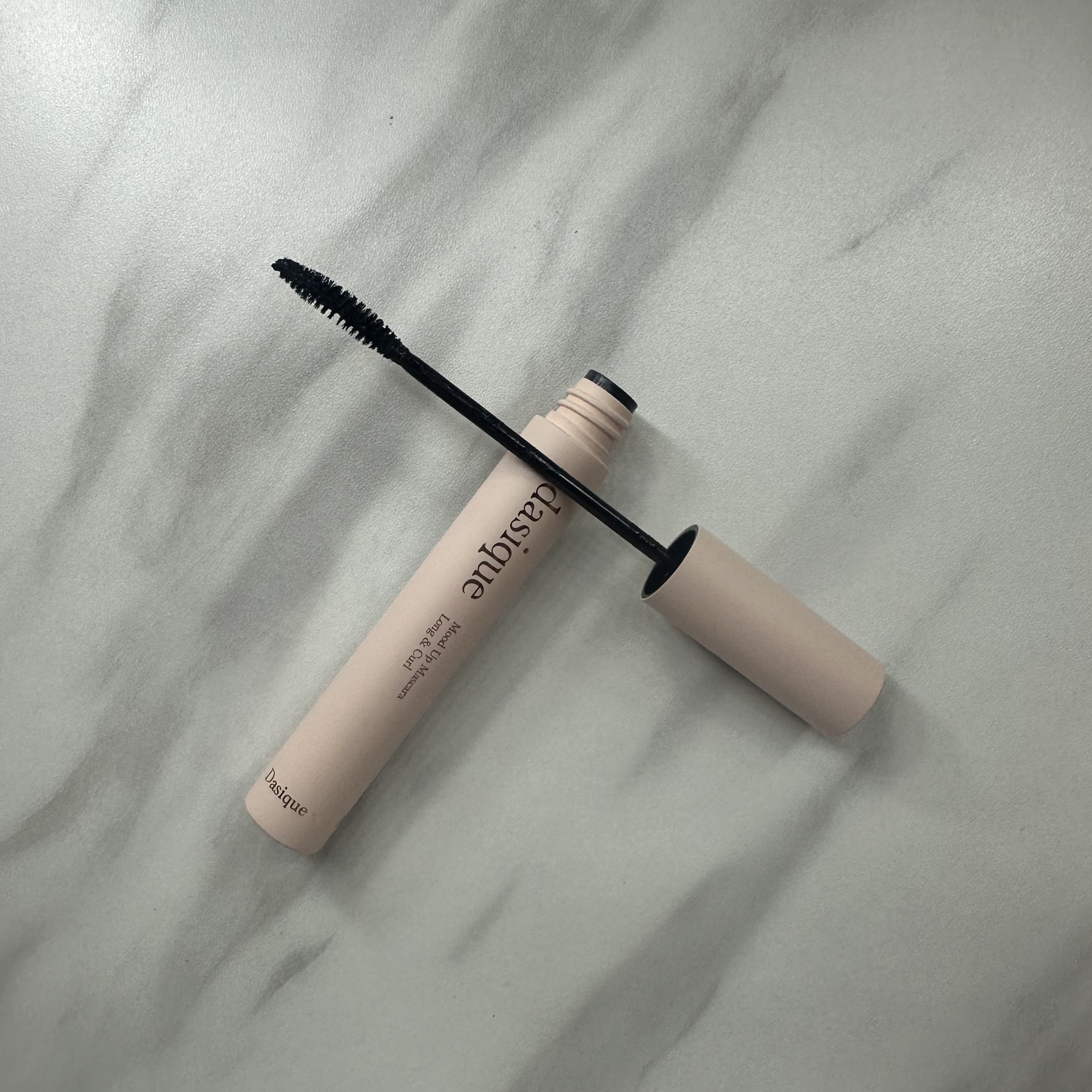 ムードアップマスカラ ロング&カール 01 ブラック/dasique/マスカラを使ったクチコミ（2枚目）