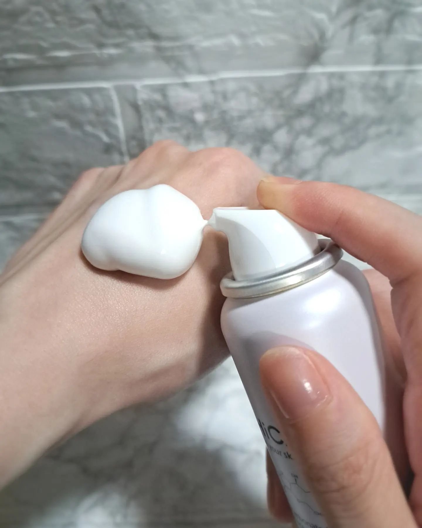 HiCA　炭酸ミルク泡パックC 18000/HiCA/洗い流すパック・マスクを使ったクチコミ（3枚目）