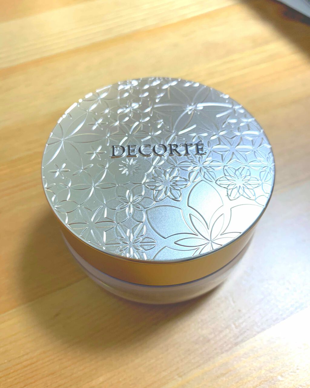 フェイスパウダー/DECORTÉ/ルースパウダーを使ったクチコミ（1枚目）