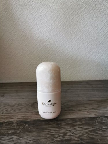 
【使った商品】毛穴パテ職人毛穴パテ職人 毛穴崩れ防止下地25ml
【商品の特徴】皮脂テカリ抑えて毛穴も目立たなくする
【使用感】よくある皮脂テカリ抑える系のテクスチャ
【良いところ】大きめの毛穴も目立たなくできた
【イマイチなところ】容器が出しづらい
【どんな人におすすめ？】毛穴に悩んでいる人
の画像 その0