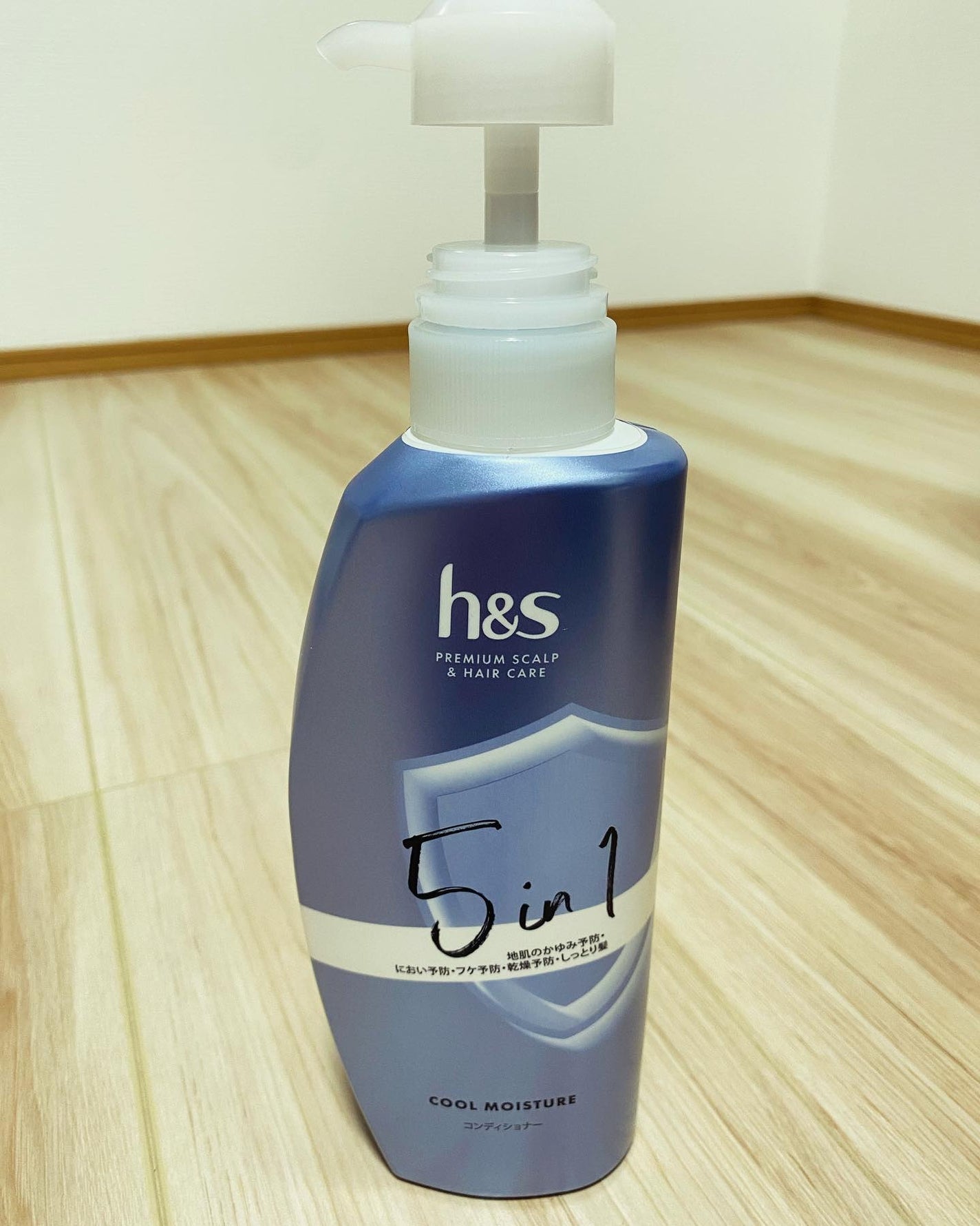 pikopiko on LIPS 「エイチアンドエス5in1クールモイスチャーコンディショナーモニ..」(1枚目)