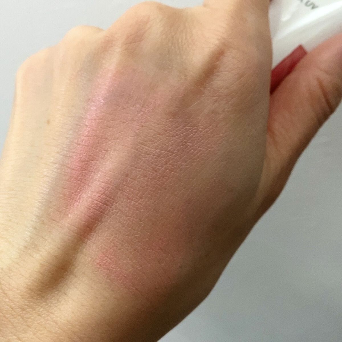 クロノビューティ カラーオンUV/アリィー/日焼け止めクリームを使ったクチコミ（2枚目）