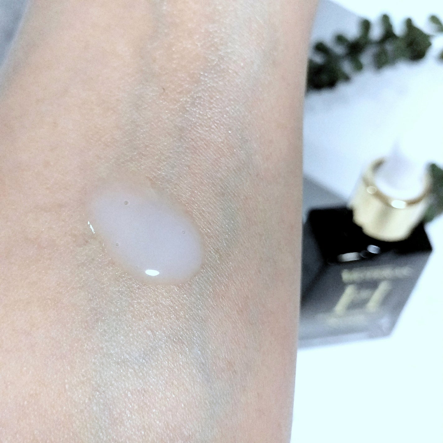 HSCセラム ヒト肝細胞ベースケア美容液/ヴィオテラス/美容液を使ったクチコミ(3枚目)