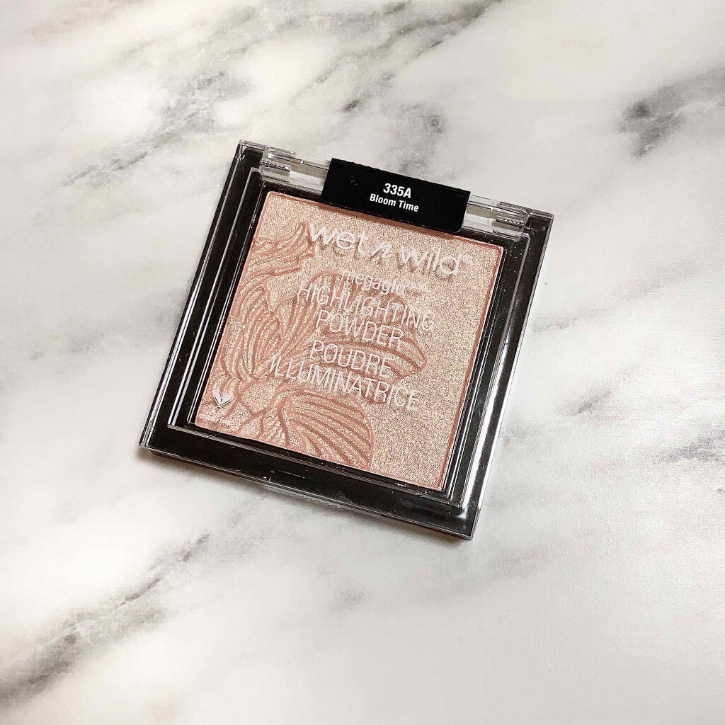 MegaGlo Highlighting Powder/wet 'n' wild/パウダーハイライトを使ったクチコミ(1枚目)