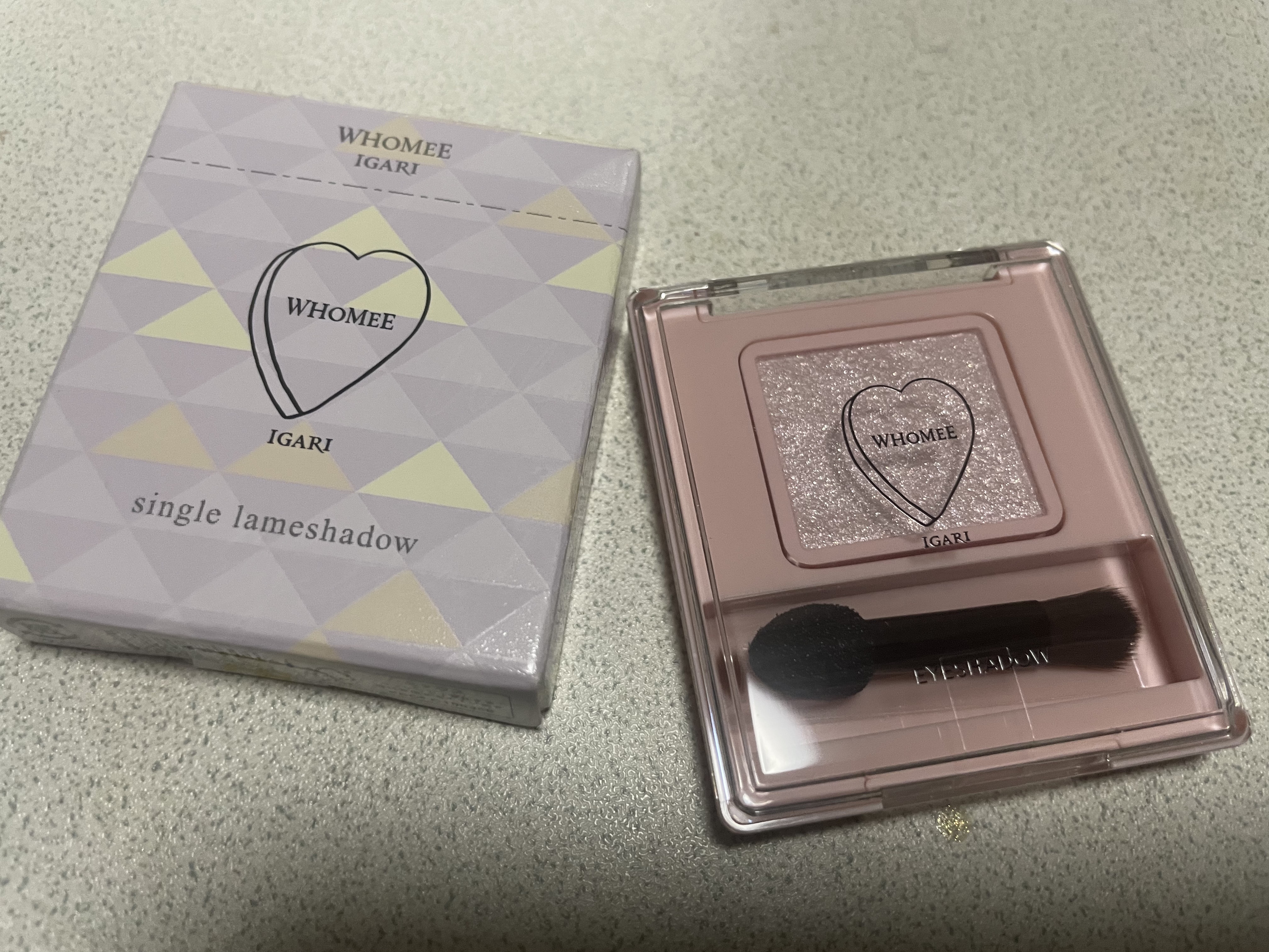 フーミー シングルラメシャドウ/WHOMEE/単色アイシャドウを使ったクチコミ（1枚目）