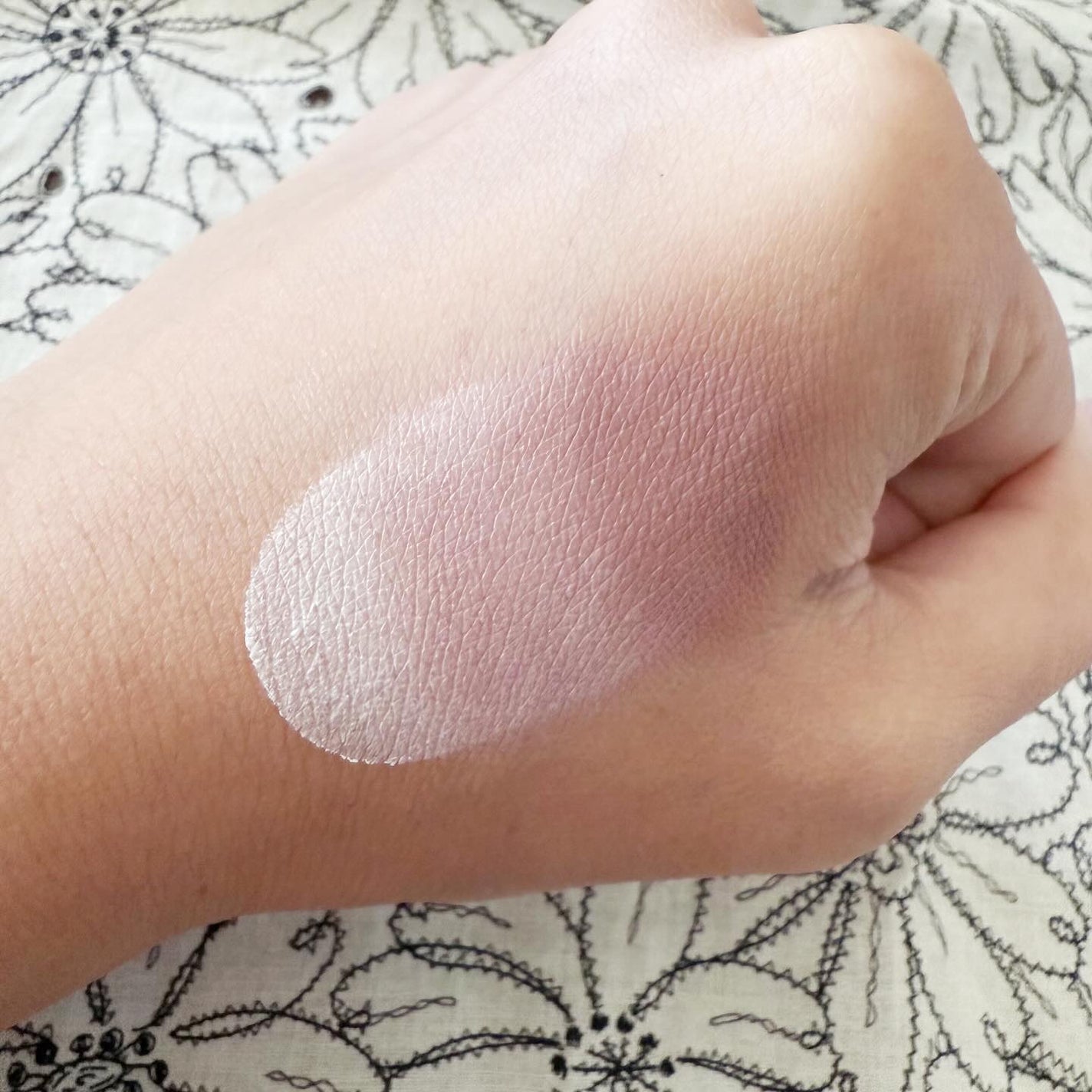 シルキースティックファンデーション/KAMIKA/その他ファンデーションを使ったクチコミ(4枚目)