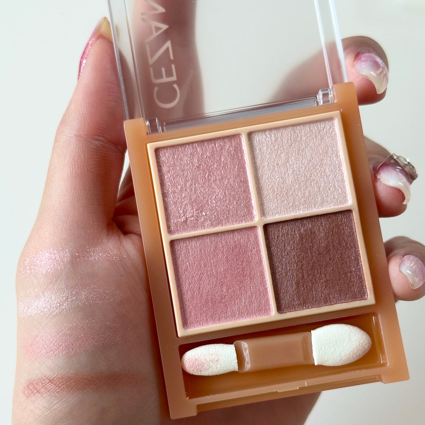 ベージュトーンアイシャドウ/CEZANNE/アイシャドウパレットを使ったクチコミ(3枚目)