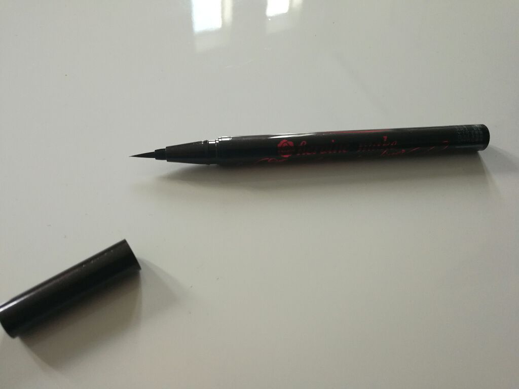 スムースリキッドアイライナー スーパーキープ/ヒロインメイク/リキッドアイライナーを使ったクチコミ(2枚目)