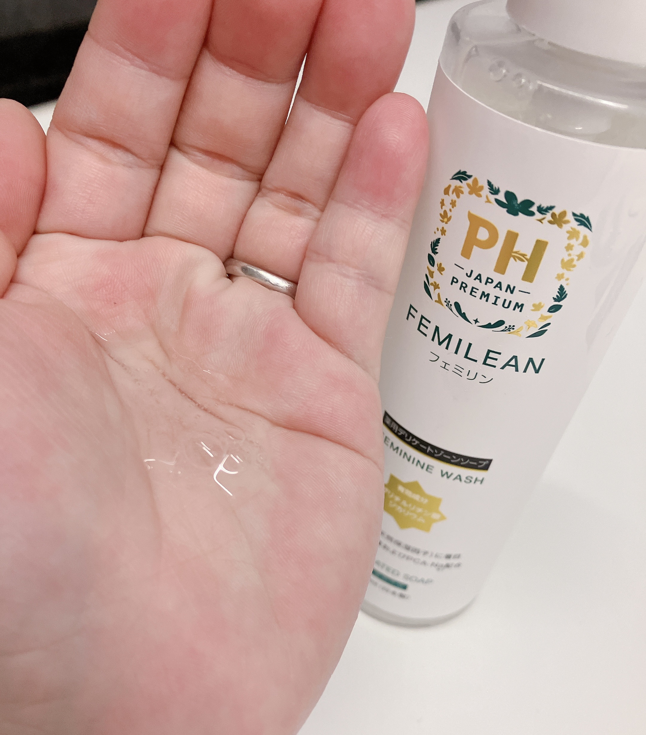 FEMILEAN WASH/PH JAPAN(ピイ・エイチ・ジャパン) /デリケートゾーンケアを使ったクチコミ（2枚目）