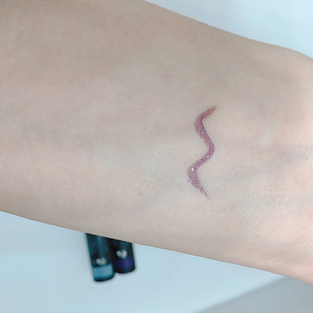 セルヴォーク シュアネス アイライナーリキッド/Celvoke/リキッドアイライナーを使ったクチコミ(3枚目)