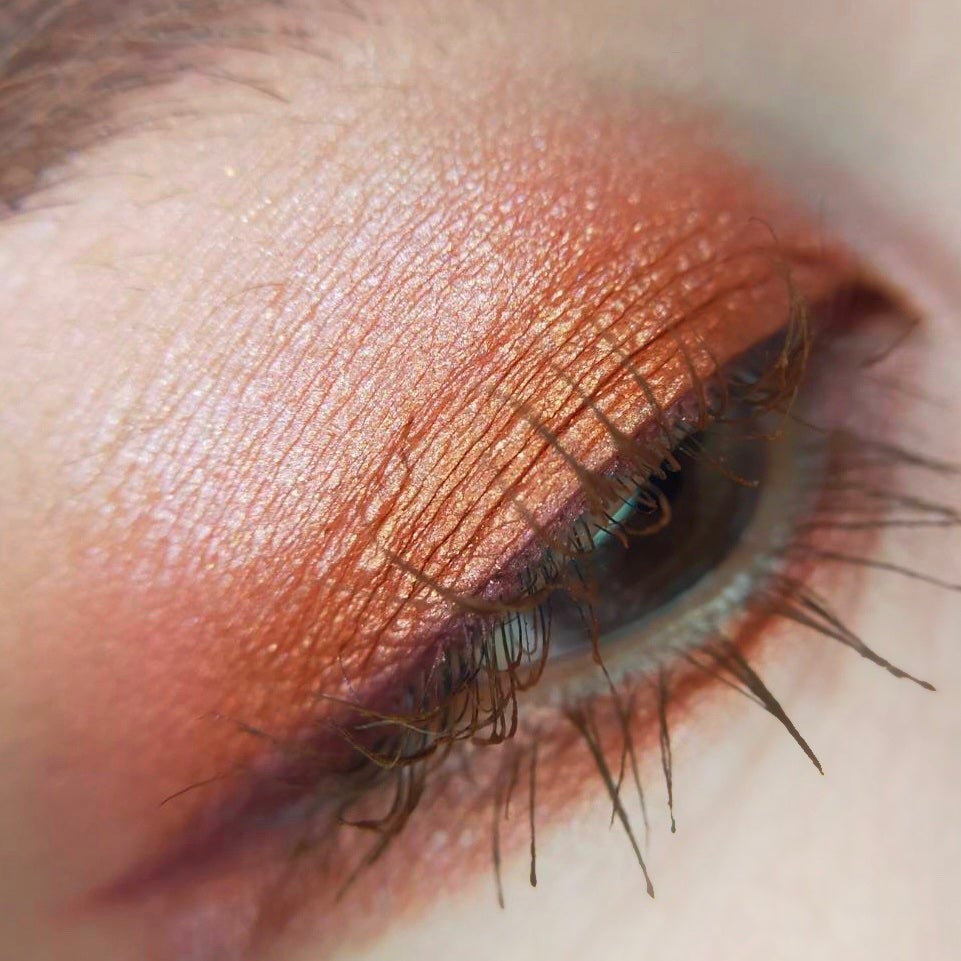 ラズル アイカラー/エレガンス ラズル /単色アイシャドウを使ったクチコミ(3枚目)