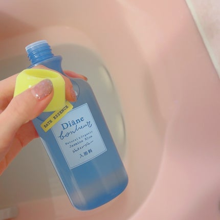 ボヌール バスエッセンス ジャスミンブルーの香り/ダイアン/保湿系入浴剤を使ったクチコミ(2枚目)